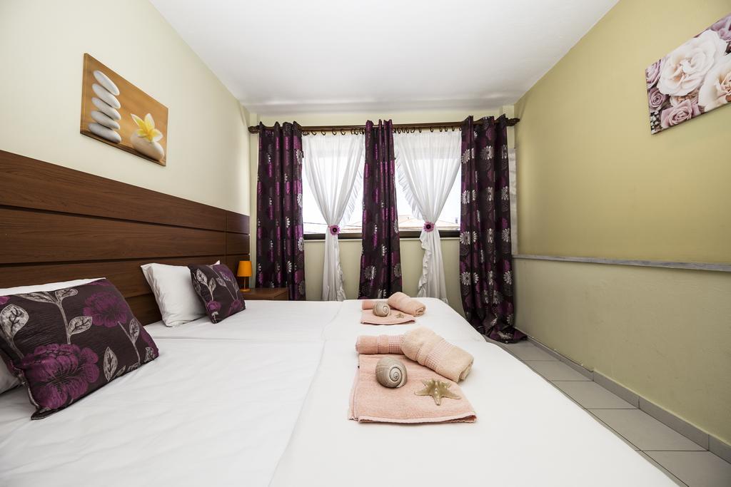 Park Apartment Paralia Dionysiou Ngoại thất bức ảnh